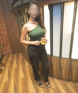 Call Girl Ahemdabad Gauri